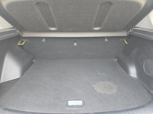 Used 2021 Kia Seltos SX w/ SX Sunroof Package image 12