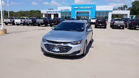 Used 2020 Chevrolet Malibu LT image 3