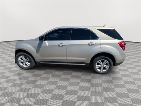 Used 2016 Chevrolet Equinox LS image 6