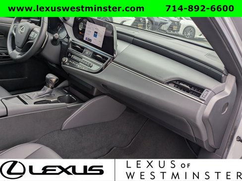 Certified 2025 Lexus ES 350 image 6