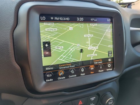 Used 2022 Jeep Renegade Latitude w/ Convenience Group image 13