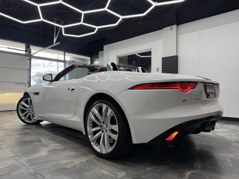 Used 2014 Jaguar F-TYPE S image 3