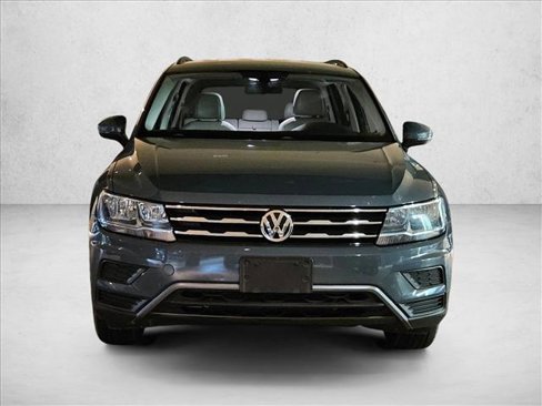 Used 2019 Volkswagen Tiguan SE image 2
