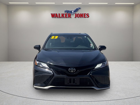 Used 2023 Toyota Camry XSE image 8