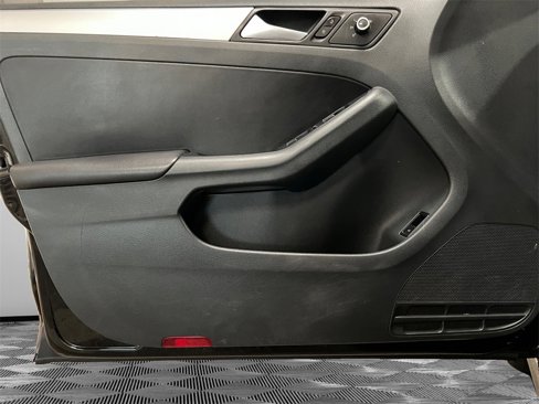 Used 2014 Volkswagen Jetta SE image 20