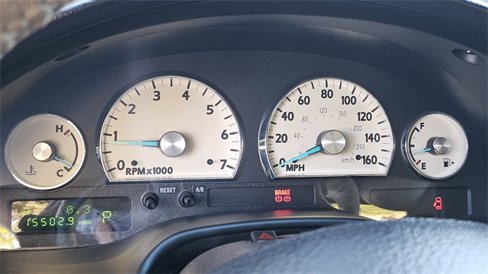 Used 2004 Ford Thunderbird image 24