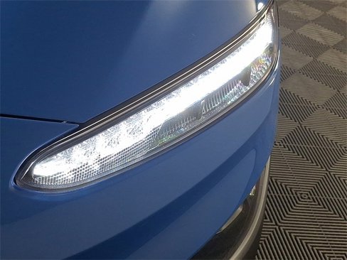 Used 2022 Hyundai Kona SEL w/ Winter Weather Package image 13