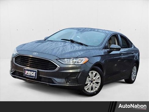 Used 2020 Ford Fusion S image 1