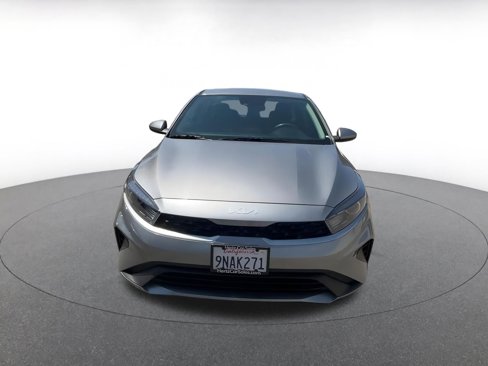 Used 2024 Kia Forte LXS image 4