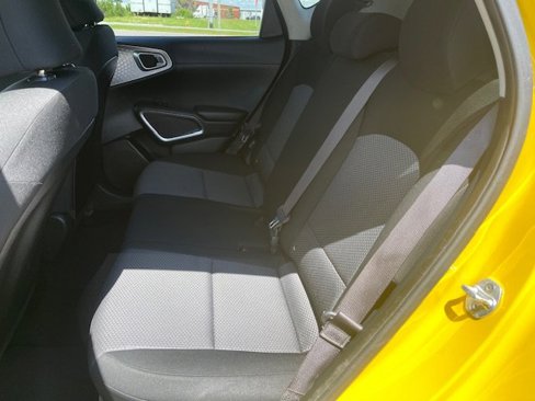 Used 2020 Kia Soul LX image 12