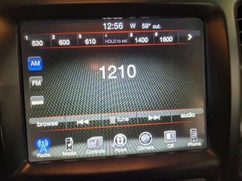 Used 2018 Jeep Cherokee Latitude Plus w/ Cold Weather Group image 25