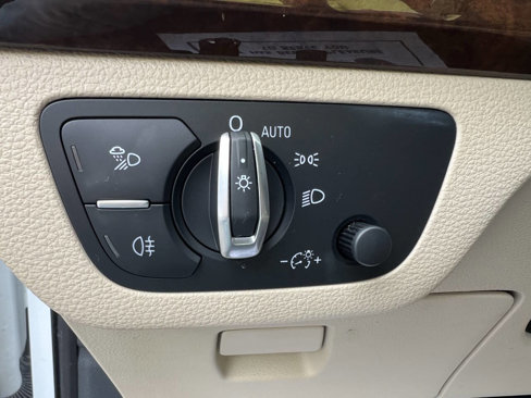 Used 2019 Audi Q5 2.0T Premium w/ Convenience Package image 33