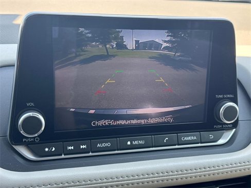 Certified 2023 Nissan Rogue SV image 30