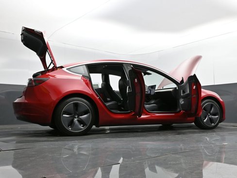 Used 2018 Tesla Model 3 Long Range image 38
