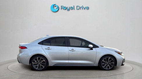 Used 2022 Toyota Corolla SE image 6