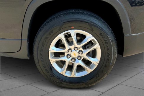 Used 2020 Chevrolet Traverse LS image 9