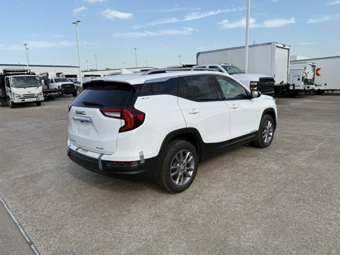 Used 2023 GMC Terrain SLT image 7