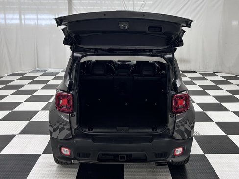 Used 2020 Jeep Renegade Limited w/ Advanced Technology Group image 11
