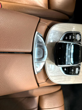 Used 2021 Mercedes-Benz E 450 4MATIC Cabriolet image 21