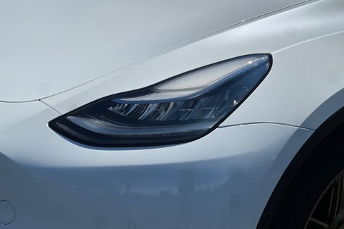 Used 2021 Tesla Model Y Performance image 45