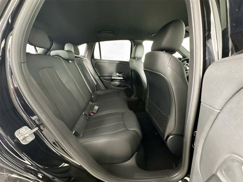 Certified 2025 Mercedes-Benz GLA 250 image 25