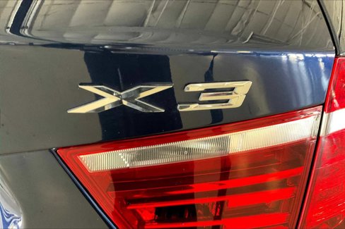 Used 2017 BMW X3 sDrive28i image 9