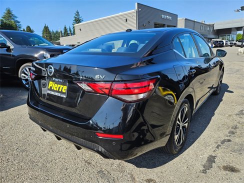Used 2021 Nissan Sentra SV image 3