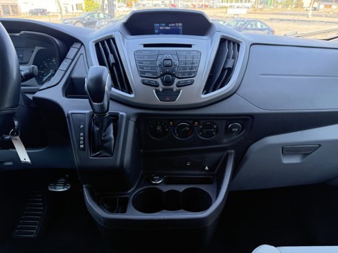 Used 2015 Ford Transit 350 XLT image 23