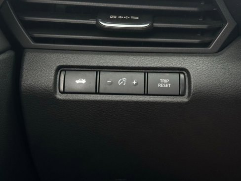 Used 2023 Nissan Altima 2.5 SR image 23
