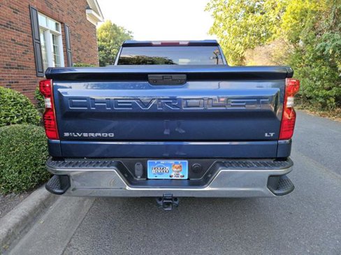 Used 2021 Chevrolet Silverado 1500 LT w/ Bed Protection Package image 4