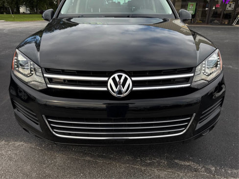 Used 2014 Volkswagen Touareg VR6 image 22
