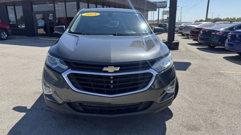 Used 2018 Chevrolet Equinox LS image 2