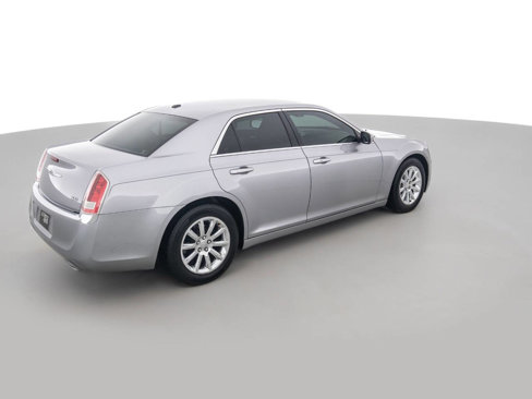 Used 2014 Chrysler 300 w/ Wheels & Beats Group image 5
