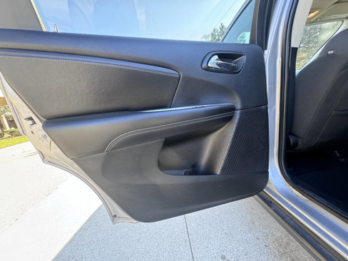 Used 2018 Dodge Journey SE w/ Connectivity Group image 21