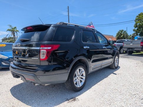Used 2014 Ford Explorer XLT image 5