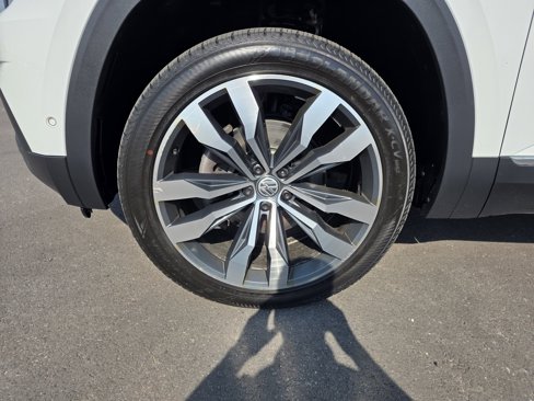 Used 2019 Volkswagen Atlas SEL Premium image 9