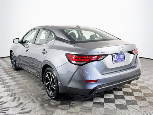 Certified 2025 Nissan Sentra SV image 6