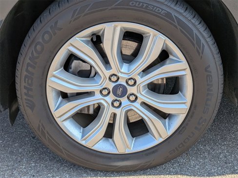 Used 2022 Ford Edge Titanium w/ Equipment Group 301A image 31
