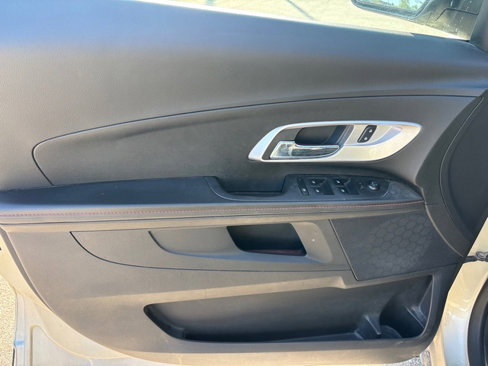Used 2015 Chevrolet Equinox LT w/ Driver Convenience Package image 6
