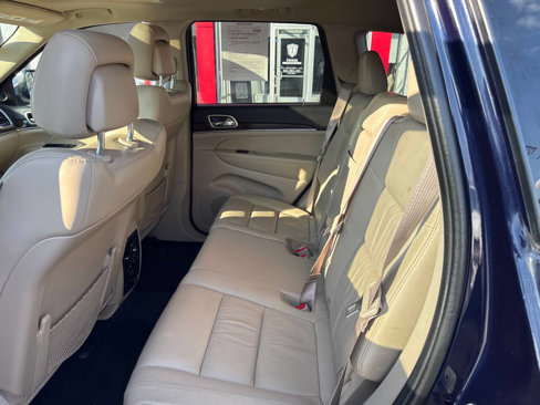 Used 2014 Jeep Grand Cherokee Limited w/ Trailer Tow Group IV image 12