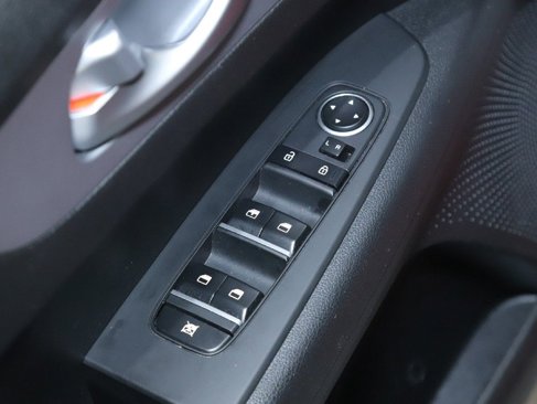 Used 2023 Kia Forte LXS w/ LXS Technology Package image 16