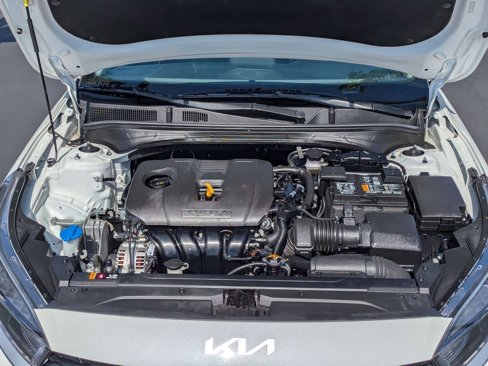 Used 2023 Kia Forte LXS image 23