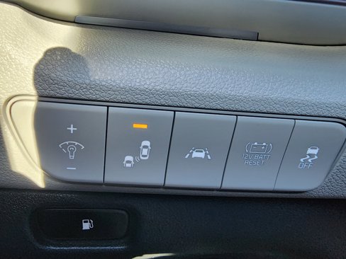 Used 2022 Kia Niro Touring Special Edition image 23