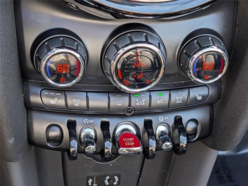 Used 2016 MINI Cooper Convertible image 25