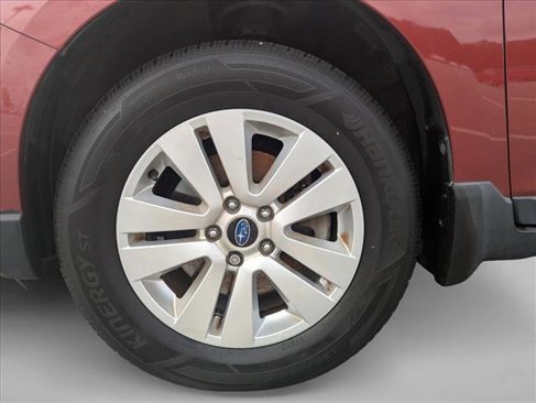 Used 2015 Subaru Outback 2.5i Premium image 9