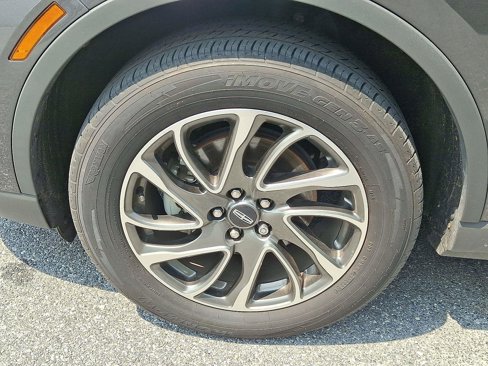 Used 2020 Lincoln Corsair AWD w/ Equipment Group 101A image 28