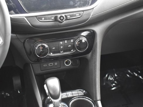 Used 2023 Buick Encore GX Preferred w/ Cold Weather Comfort Package image 20