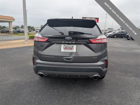 Used 2022 Ford Edge Titanium image 4
