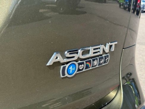 Used 2024 Subaru Ascent Premium w/ Convenience Package image 21