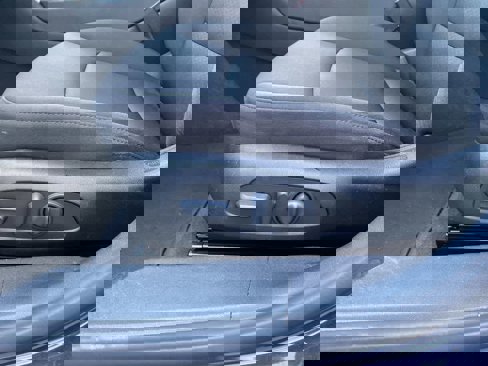 Used 2023 Chevrolet Malibu LT image 16
